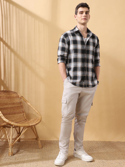 Men Checks Spread Collar Full Sleeves Relaxed Fit Shirt
