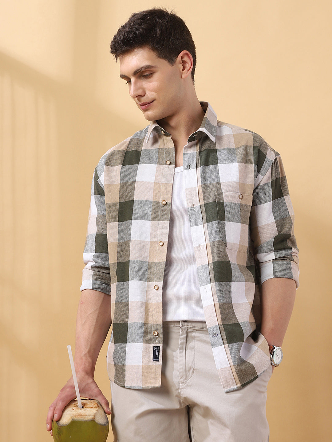 Men's Checked Spread Collar Full Sleeves Relaxed Fit Shirt