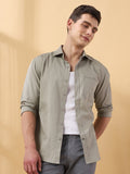 Men Solid Spread Collar Full Sleeves Regular Fit Shirt