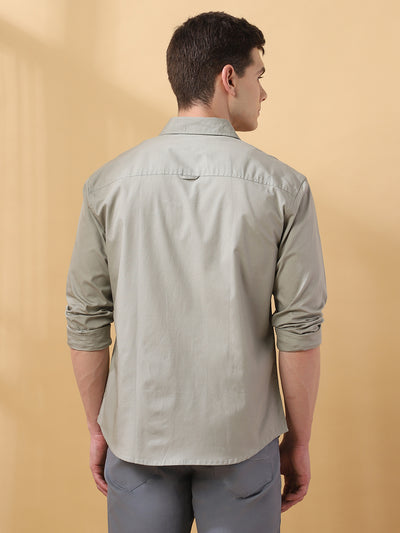 Men Solid Spread Collar Full Sleeves Regular Fit Shirt