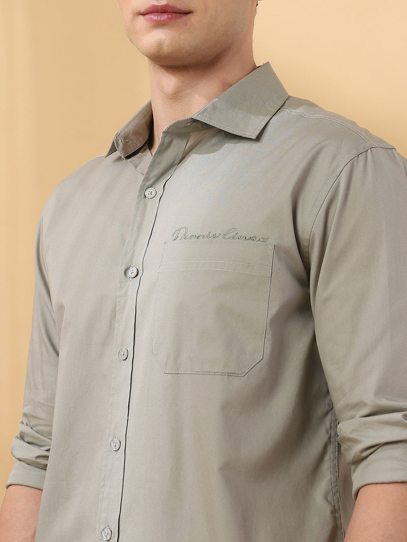 Men Solid Spread Collar Full Sleeves Regular Fit Shirt