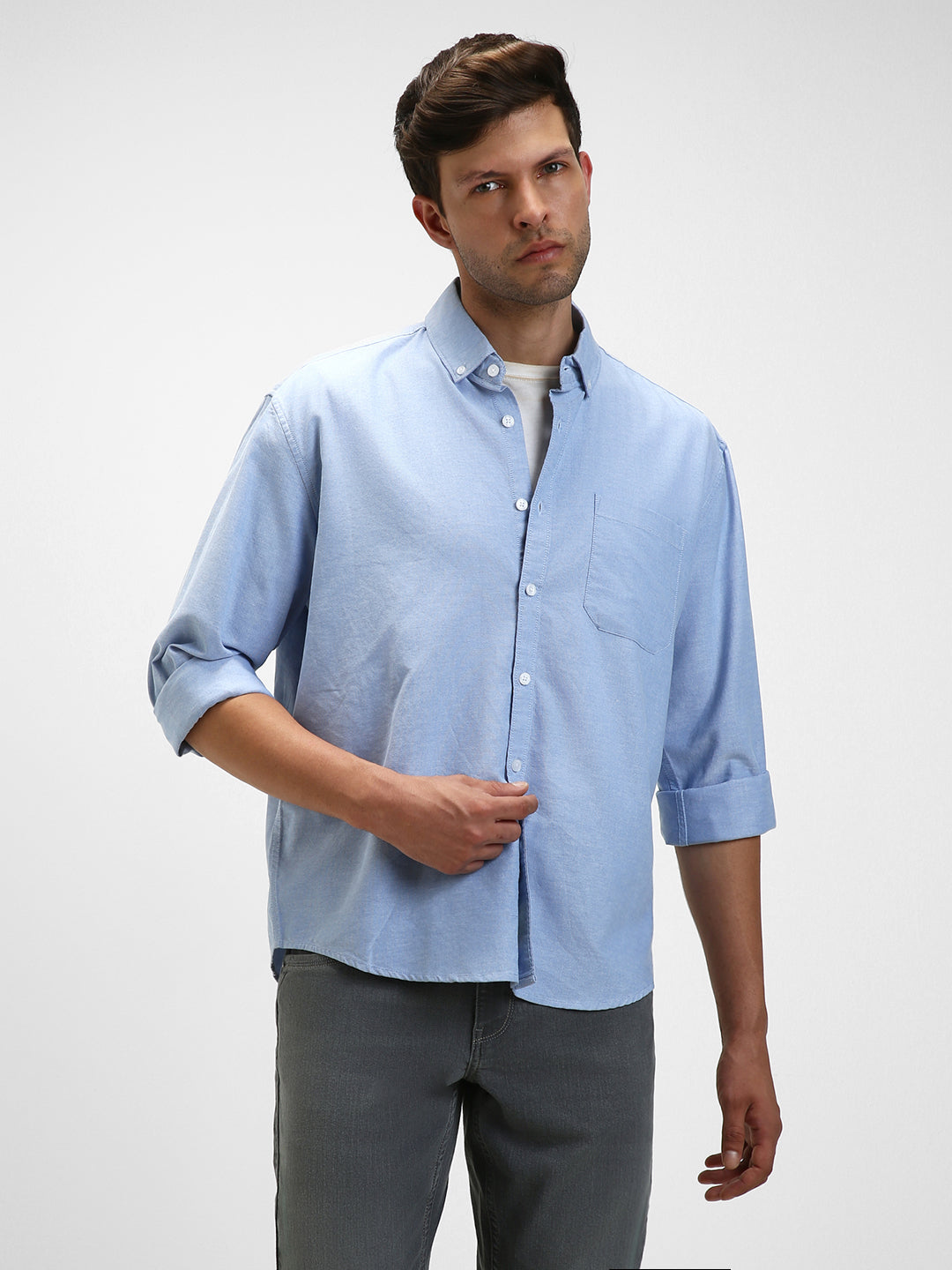 Men's Button Down Collar Regular Fit Solid Blue Casual Shirts