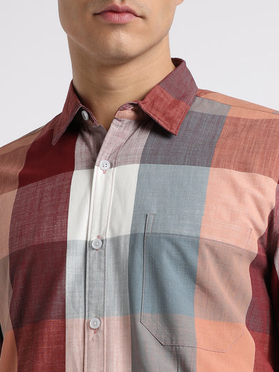 Men's Button Down Collar Slim Fit Checks Maroon Casual Shirts