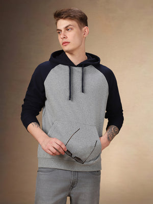 Men's Colourblocked Hooded Full Sleeves Regular Fit Hoodie