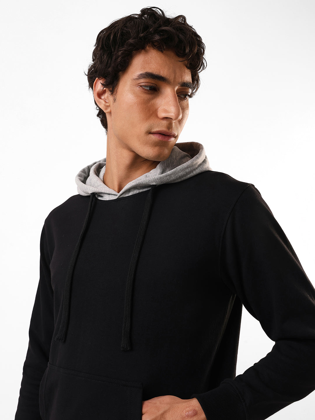 Men's Solid Hooded Fleece Sweatshirt
