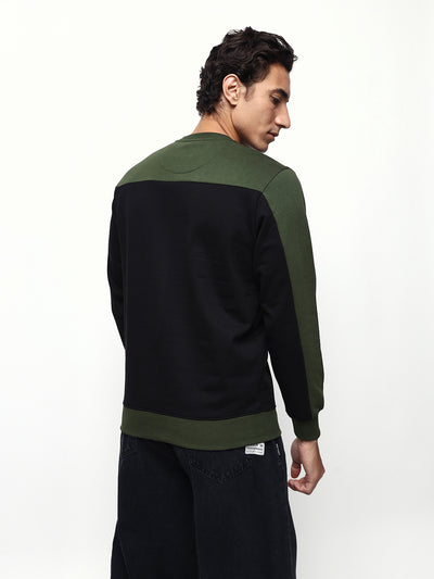 Men's Colourblocked Round Neck Relaxed Fit Pullover Sweatshirt