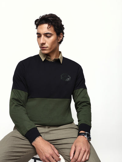 Men's Colourblocked Round Neck Relaxed Fit Pullover Sweatshirt