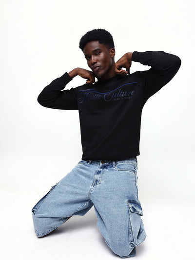 Men's Solid Round Neck Relaxed Fit Pullover Sweatshirt
