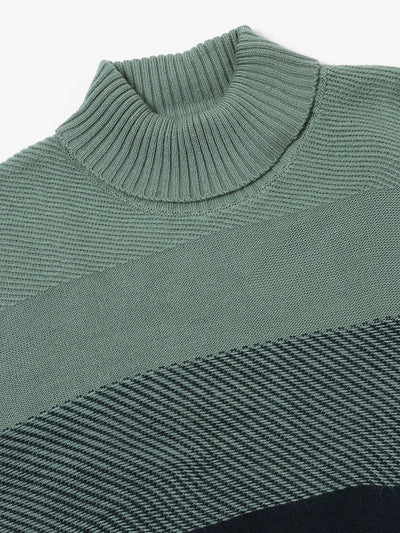 Dennis Lingo Men's Sage Green Colourblock  Full Sleeves Pullover Sweater