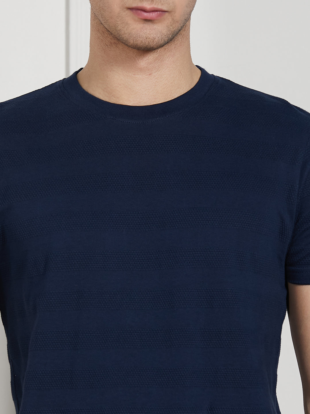 Dennis Lingo Men Dark Blue Cotton Regular Fit Textured Round Neck T-Shirt