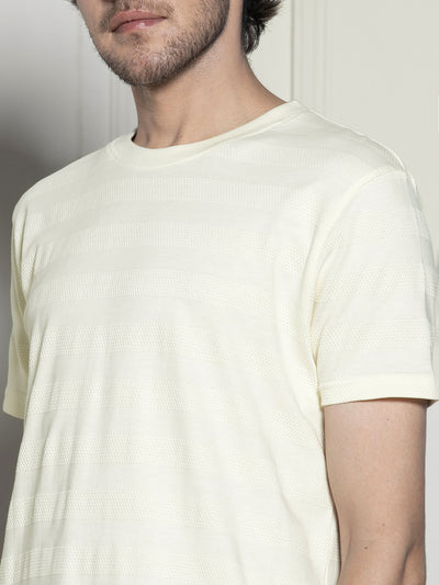 Men's Off-white Round neck Textured Casual T-shirt