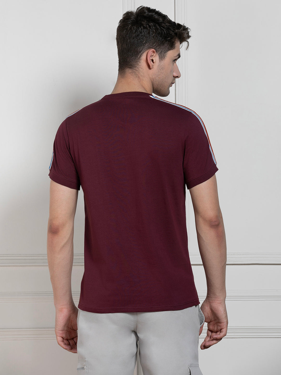 Dennis Lingo Men's Maroon Round Neck Solid Regular Fit T-Shirt