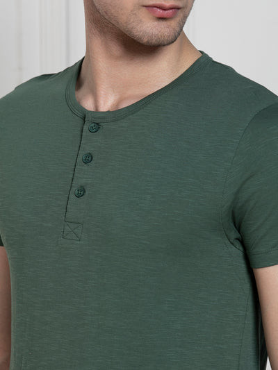 Dennis Lingo Men's Green Henley Neck Solid Regular Fit T-Shirt