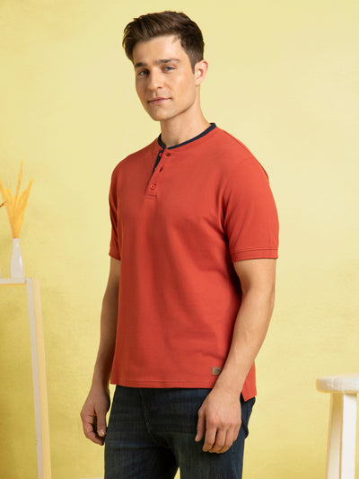 Men's Rust Solid Henley Neck Half Sleeves T-shirt