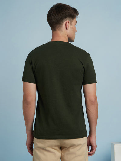 Men Olive Solid Round Neck Half Sleeves Regular Fit T-Shirt