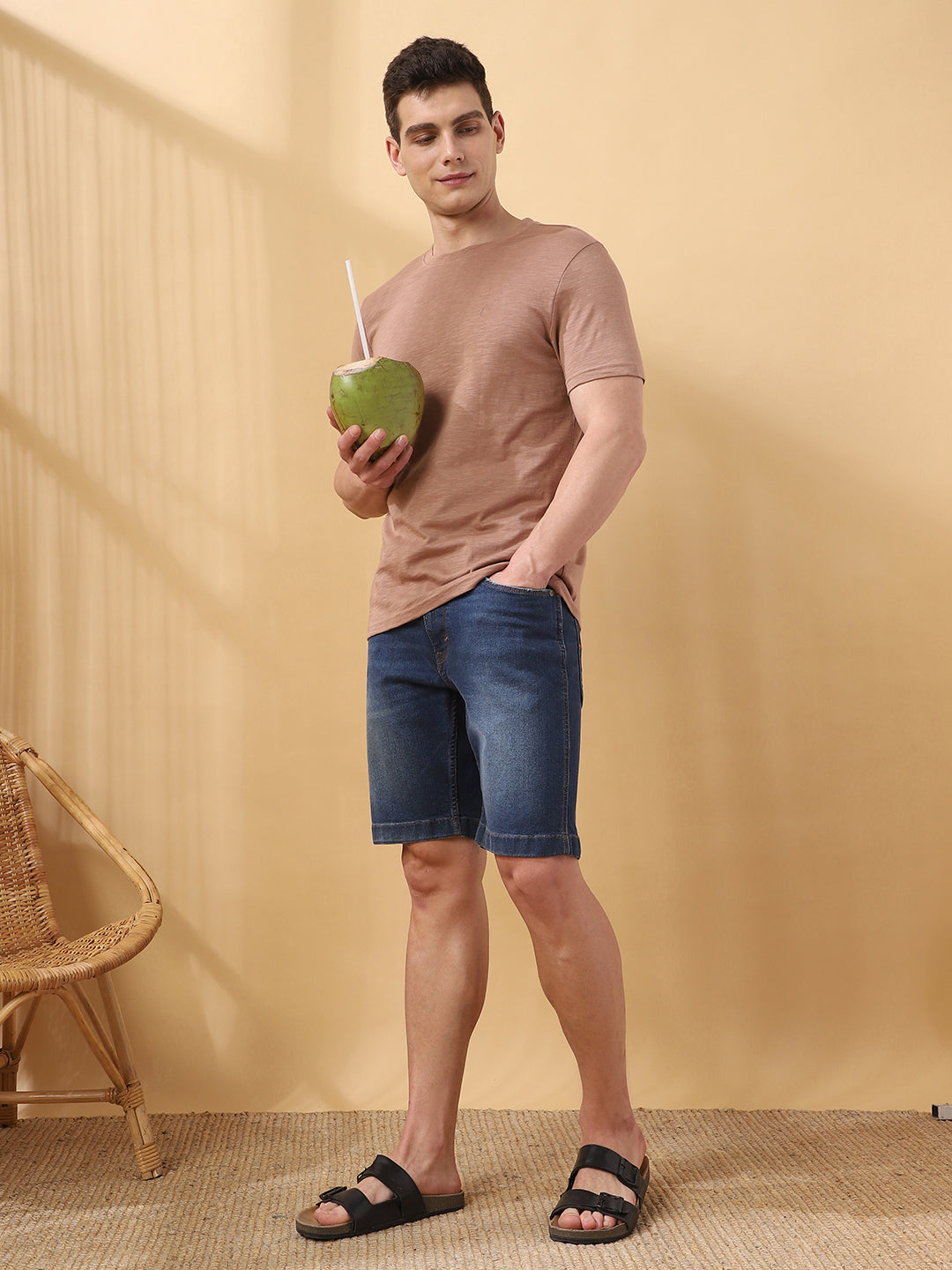Men's Solid Round Neck Half Sleeves T-shirt