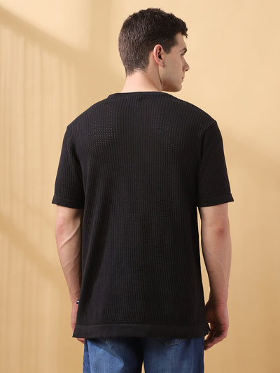 Men's Self Design Round Neck Half Sleeves T-shirt