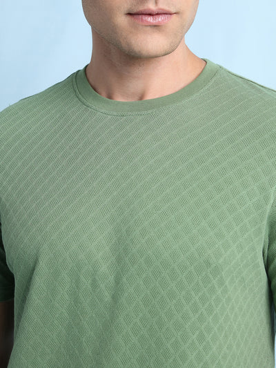 Men Olive Solid Textured Round Neck Half Sleeves Regular Fit T-Shirt