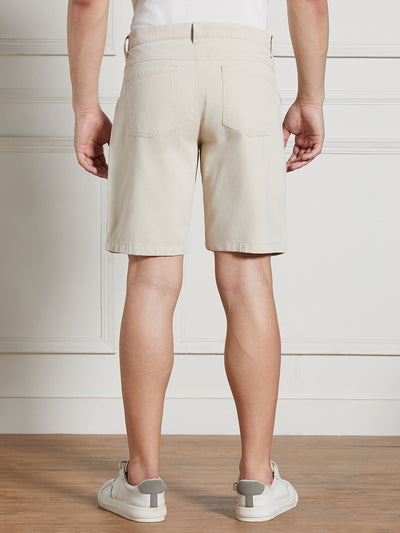Men's Cream Solid Relaxed Fit Shorts