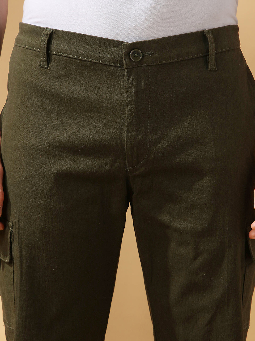 Men's Olive Solid Casual Cargo Shorts