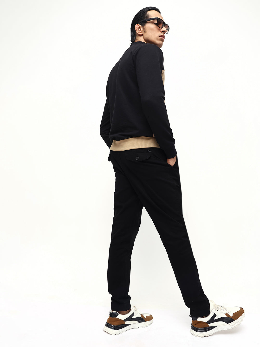 Men's Solid Slim Fit Chinos