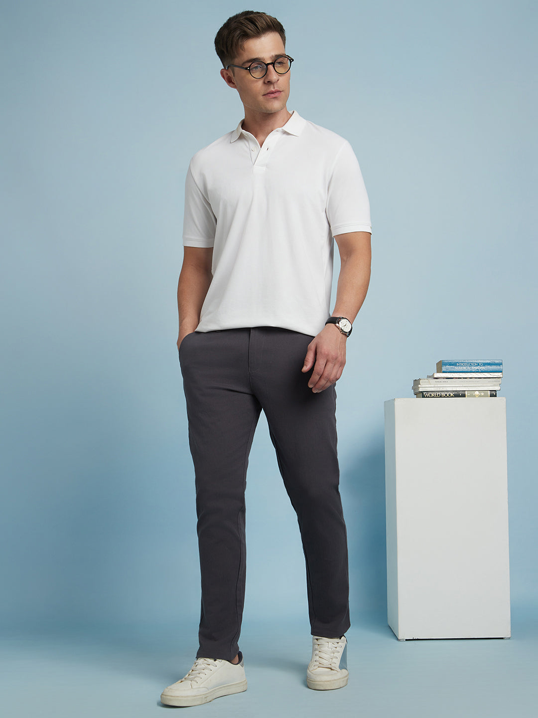 Men Solid Straight Fit Chinos Trousers