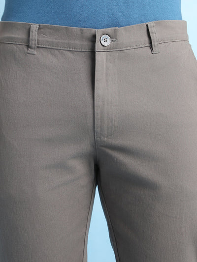 Men Solid Straight Fit Chinos Trousers