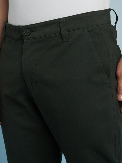 Men Olive Solid Straight Fit Chinos Trousers