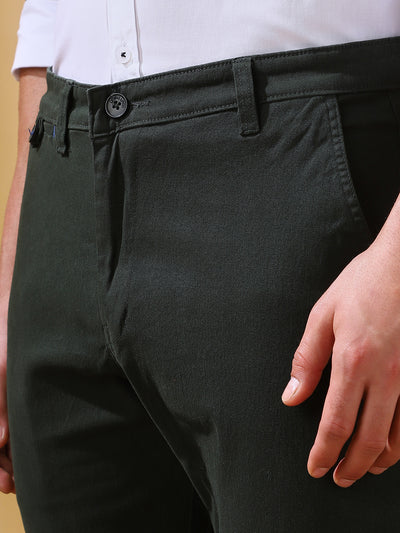 Men Olive Solid Straight Fit Chinos