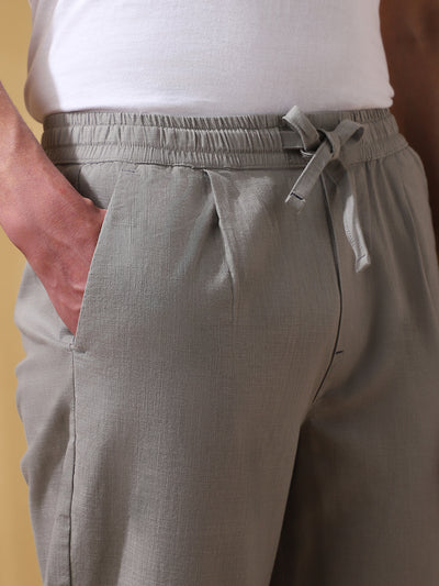 Men's Solid Straight Fit Regular Trousers