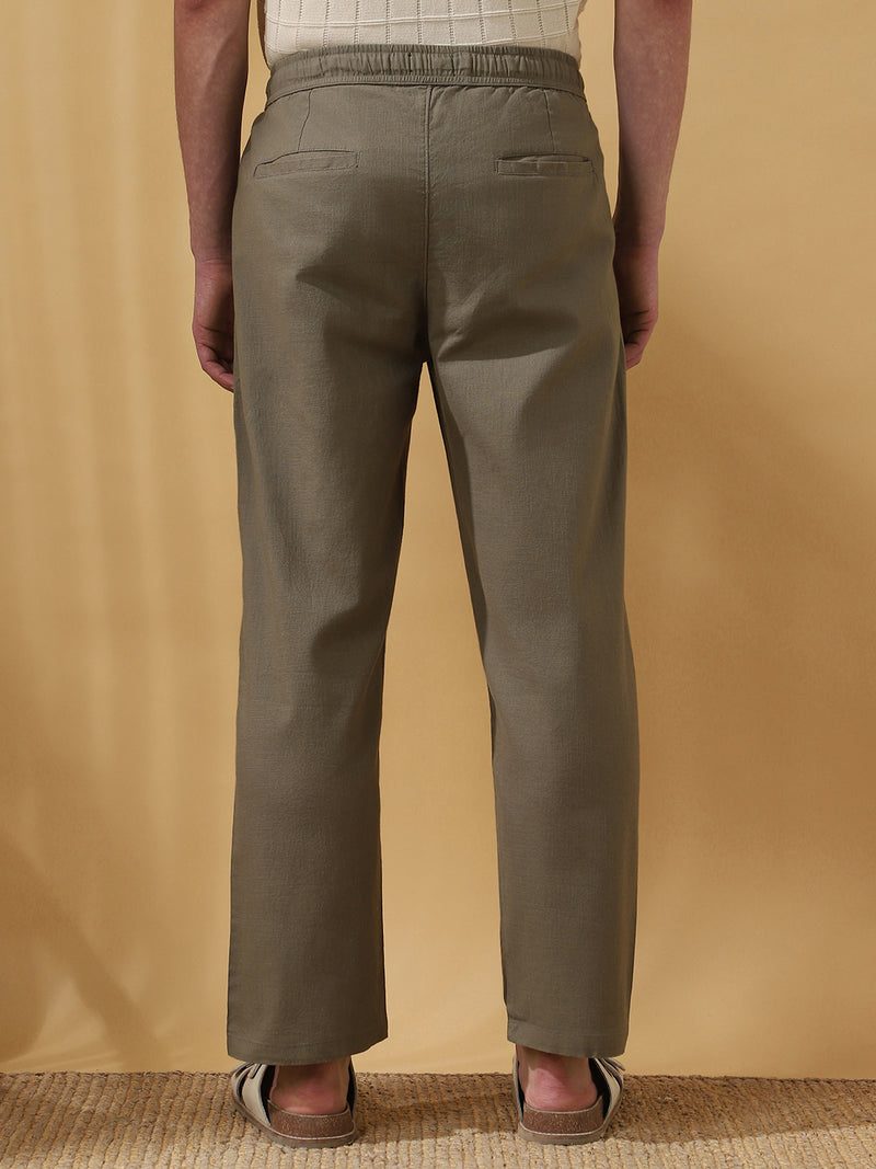 Men's Solid Straight Fit Regular Trousers