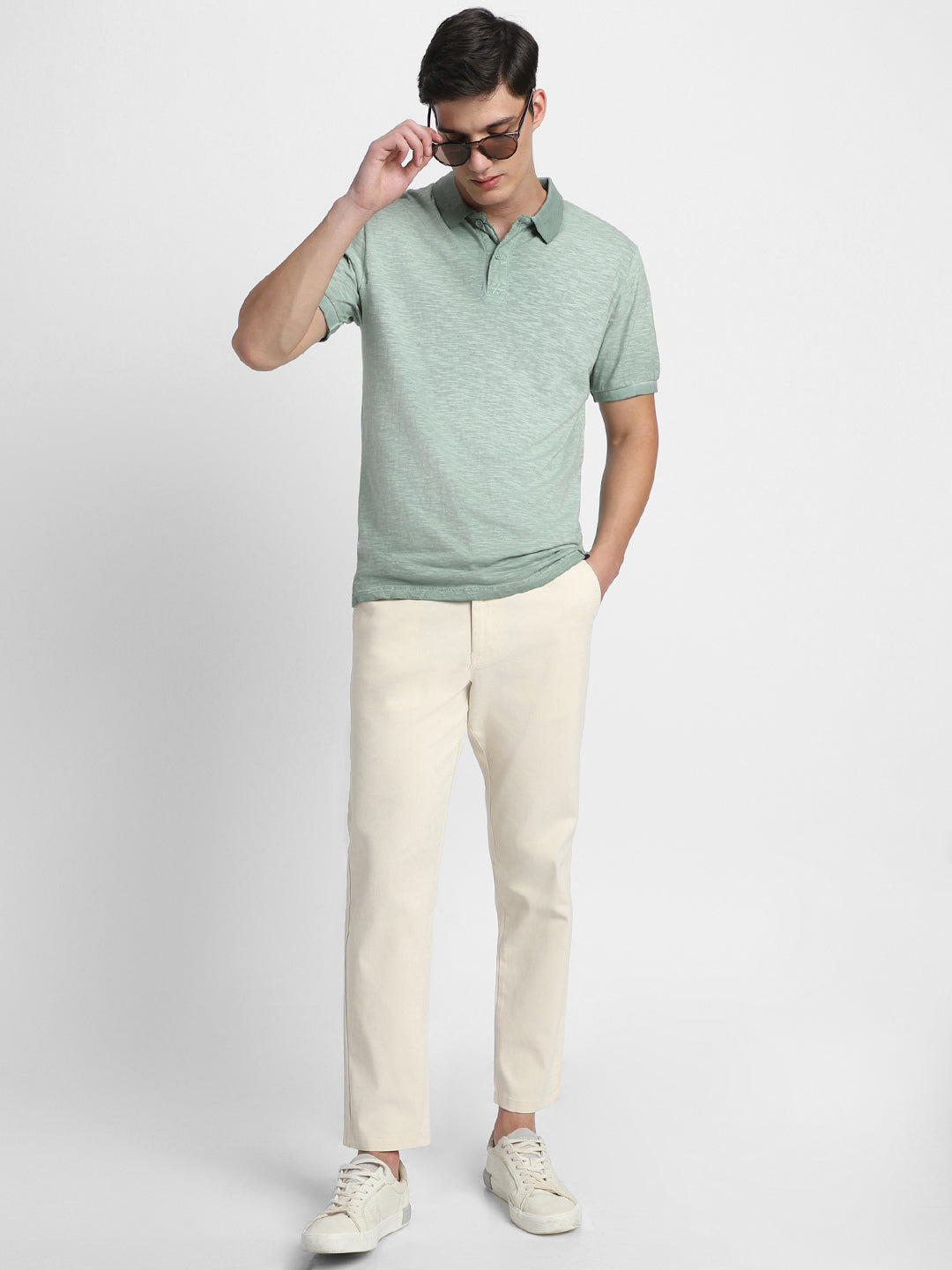Men's Cream Solid Casual Trousers