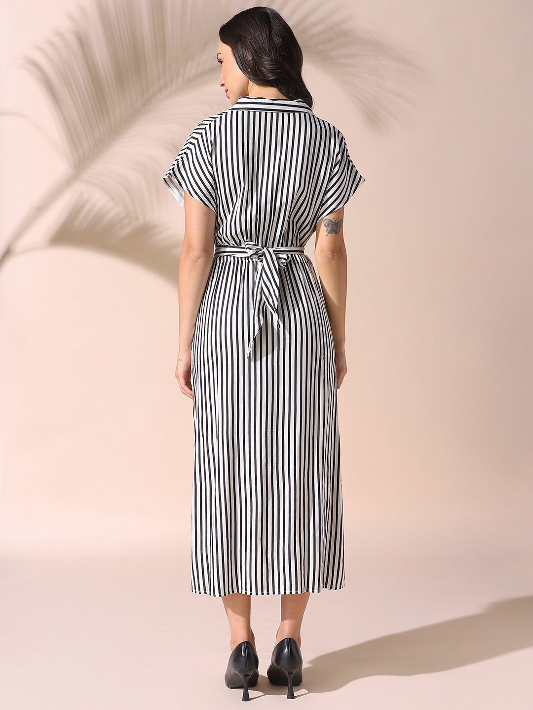 DL Woman Striped Short Sleeves Tie-up Maxi Dress