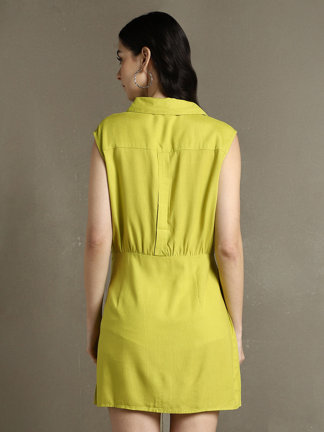 DL Woman Green Solid Shirt Collar Mini Dress
