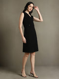 DL Woman Black Solid V-Neck Sleeveless Dress