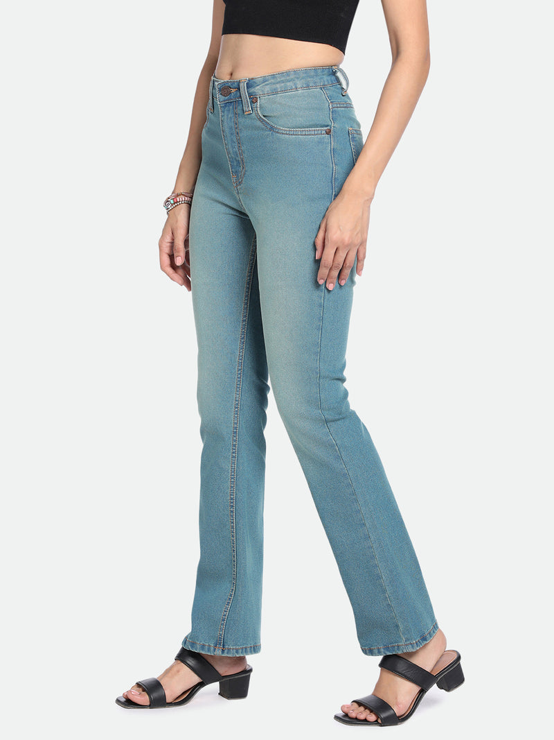 DL Woman Bootcut High-Rise Clean Look Light Fade Stretchable Jeans