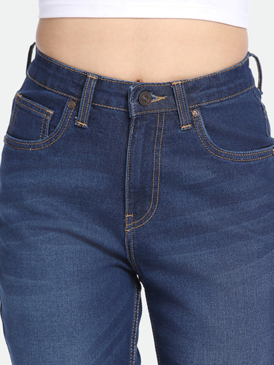 DL Woman Bootcut High-Rise Clean Look Light Fade Stretchable Jeans