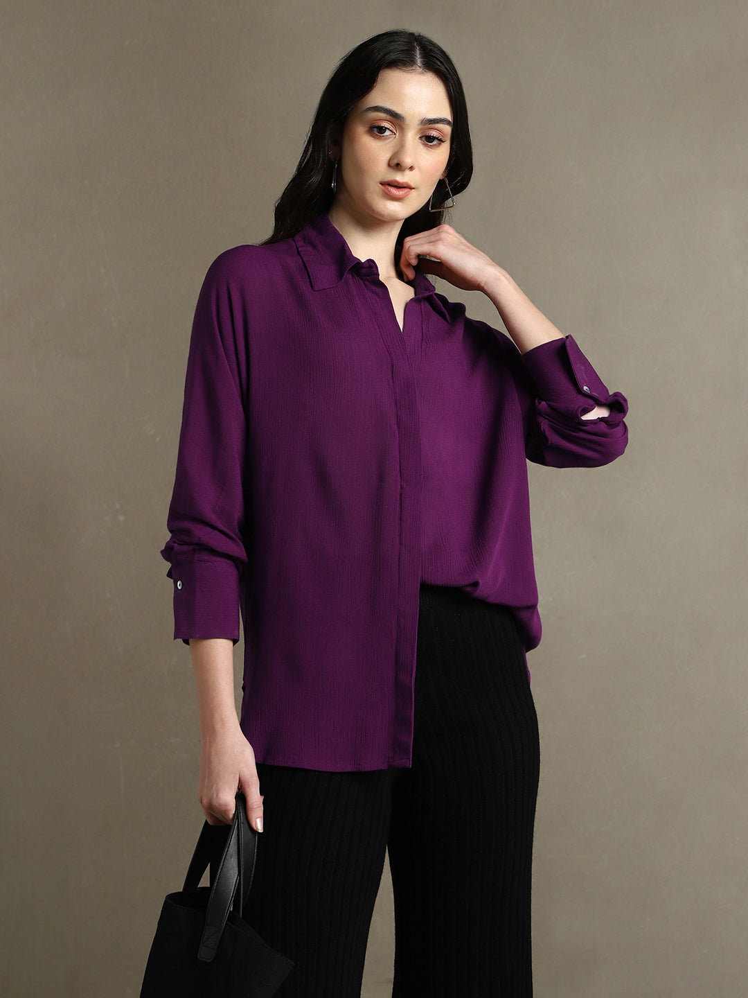 Women Purple Solid Spread Collar Full Sleeves Oversized Shirt