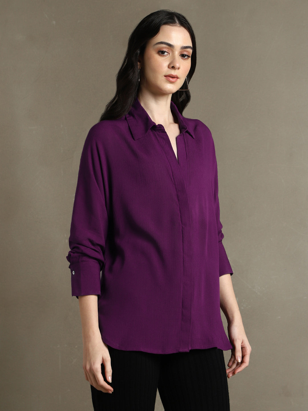 Women Purple Solid Spread Collar Full Sleeves Oversized Shirt
