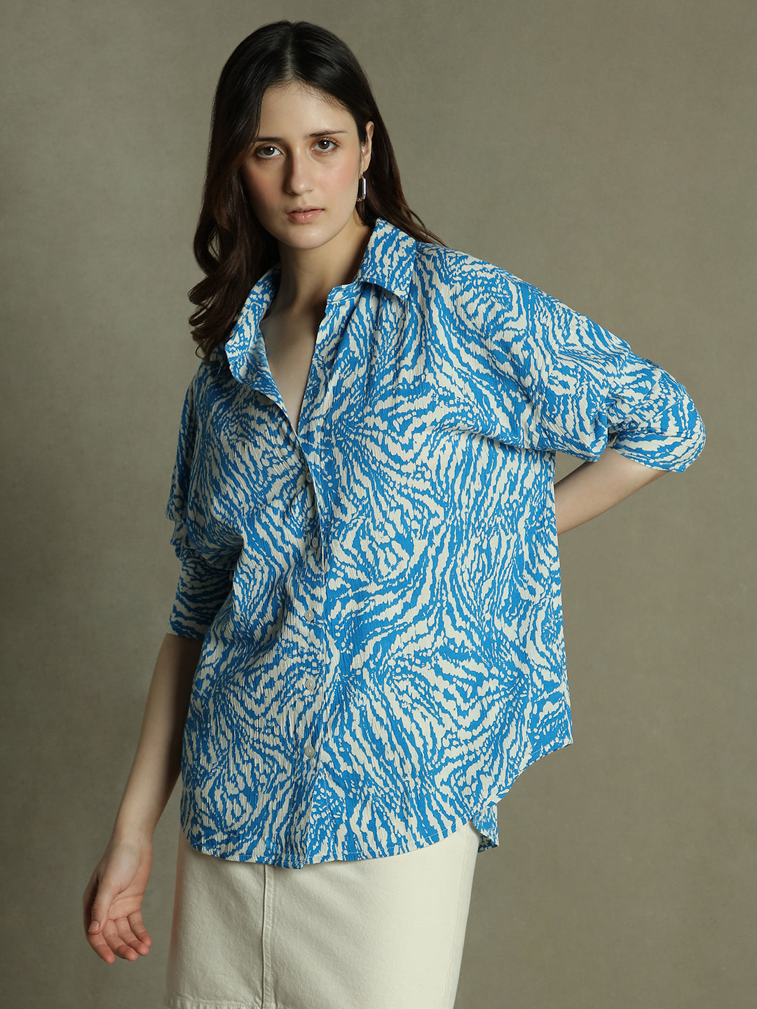Women Blue Floral Print Collared Cotton Shirt