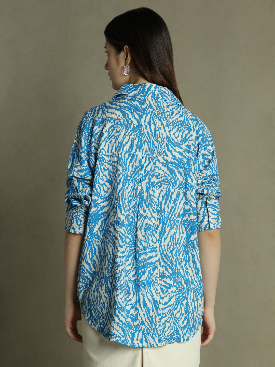 Women Blue Floral Print Collared Cotton Shirt