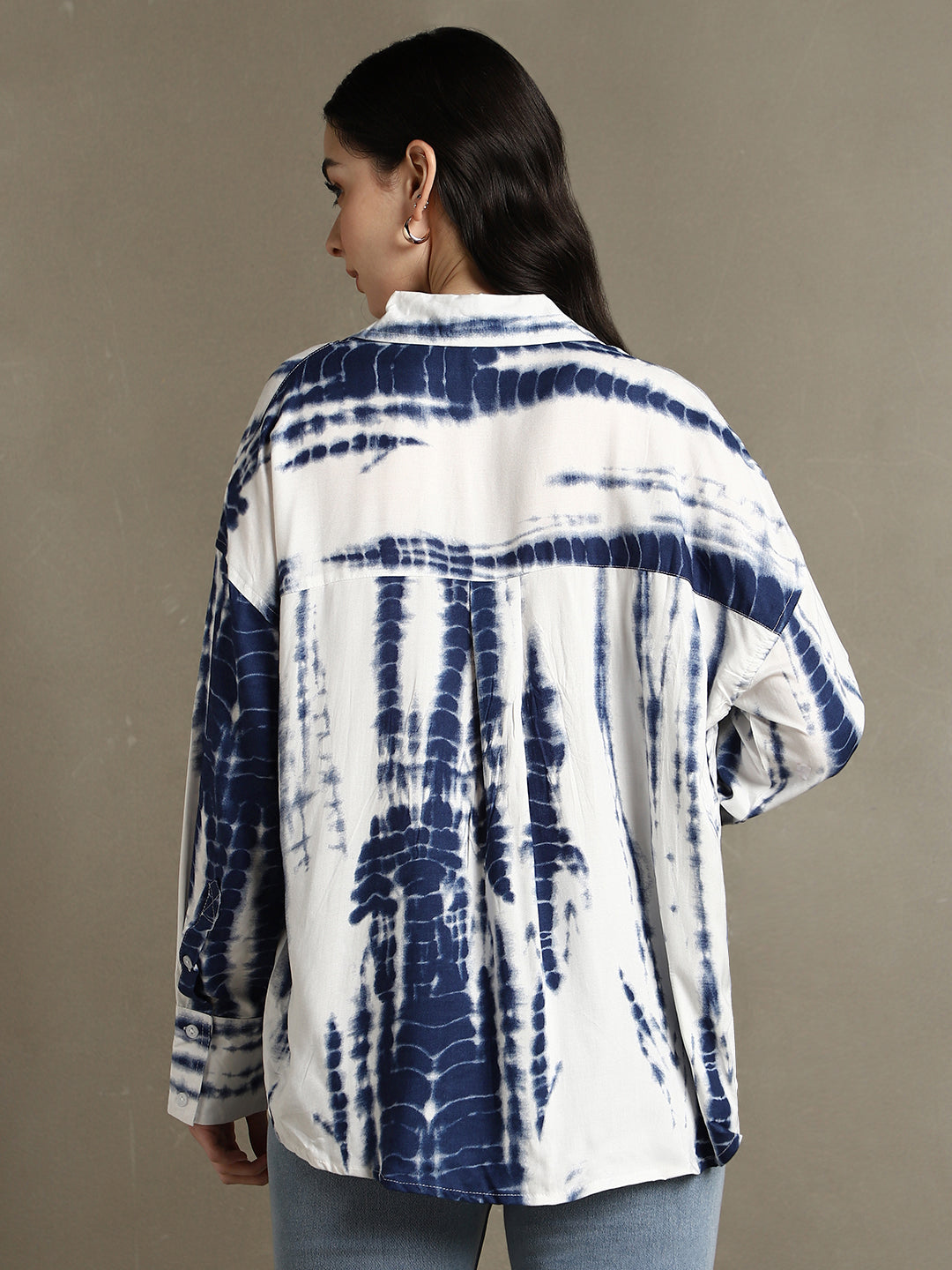 DL Woman Blue Printed Spread Collar Full Sleeves Oversized Shirt