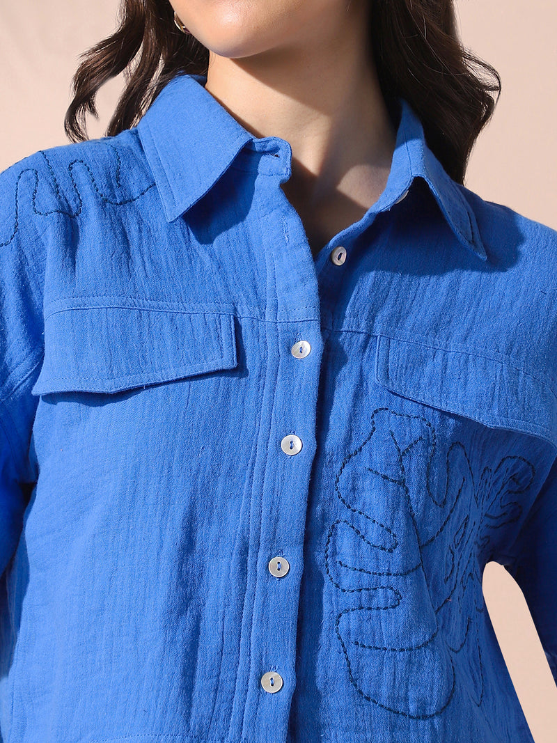 DL Woman Blue Embroidered Half Sleeves Spread Collar Textured Boxy Shirt