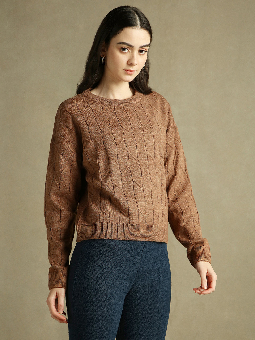 Round Neck Solid Khaki Full Sleeves Pullover Sweater