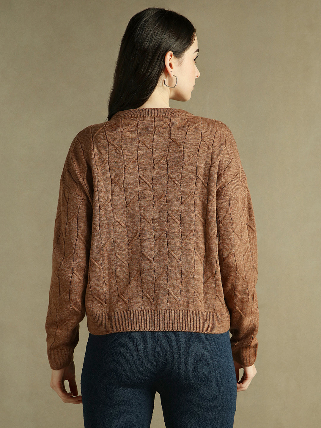 Round Neck Solid Khaki Full Sleeves Pullover Sweater