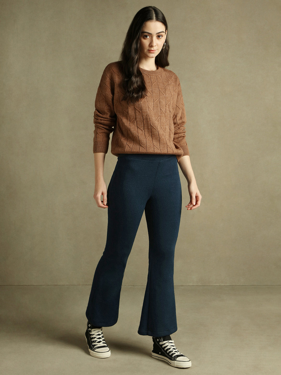 Round Neck Solid Khaki Full Sleeves Pullover Sweater