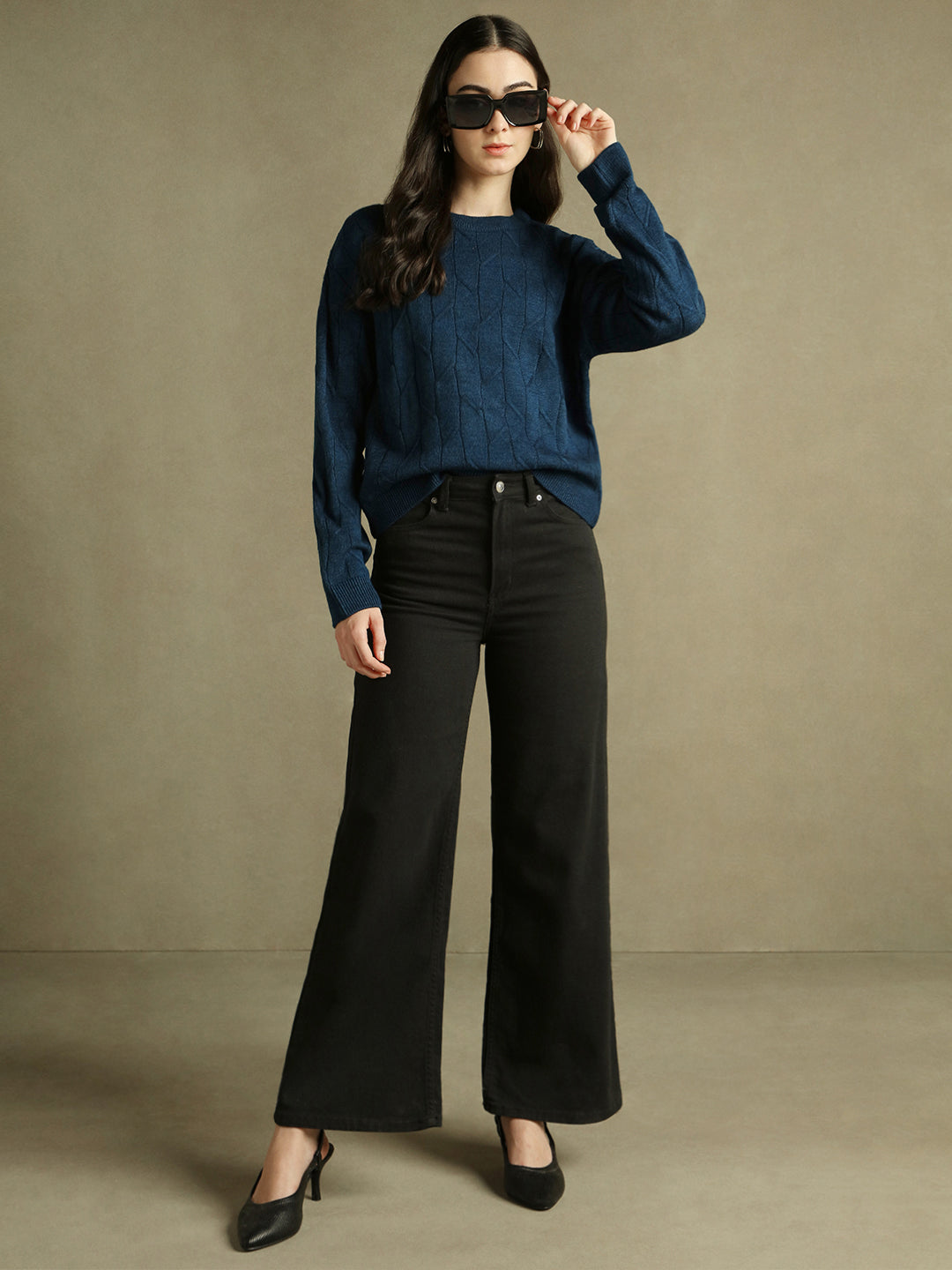 Round Neck Solid Mid Blue Full Sleeves Pullover Sweater