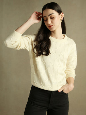 Round Neck Solid White Full Sleeves Pullover Sweater