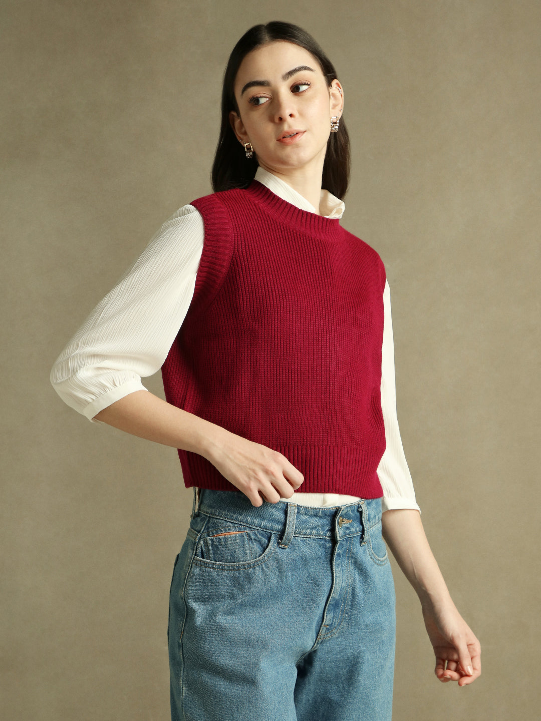 Magenta Solid Round Neck Sweater Vest