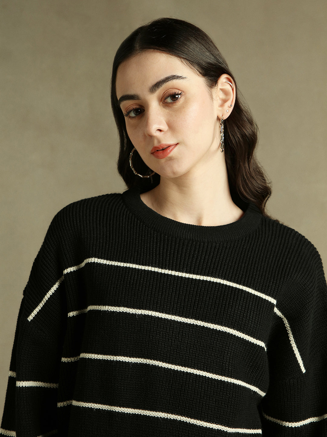 Round Neck Striped Pullover Sweater